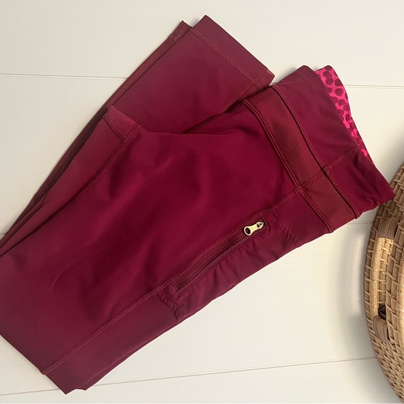 Lululemon Pants, Size 6 - Picture 6 of 8